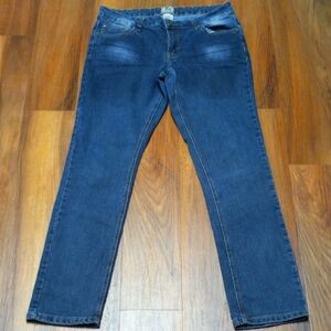 Womens Size 14 J2 by Jou Jou Premium Denim Straight Jeans.
